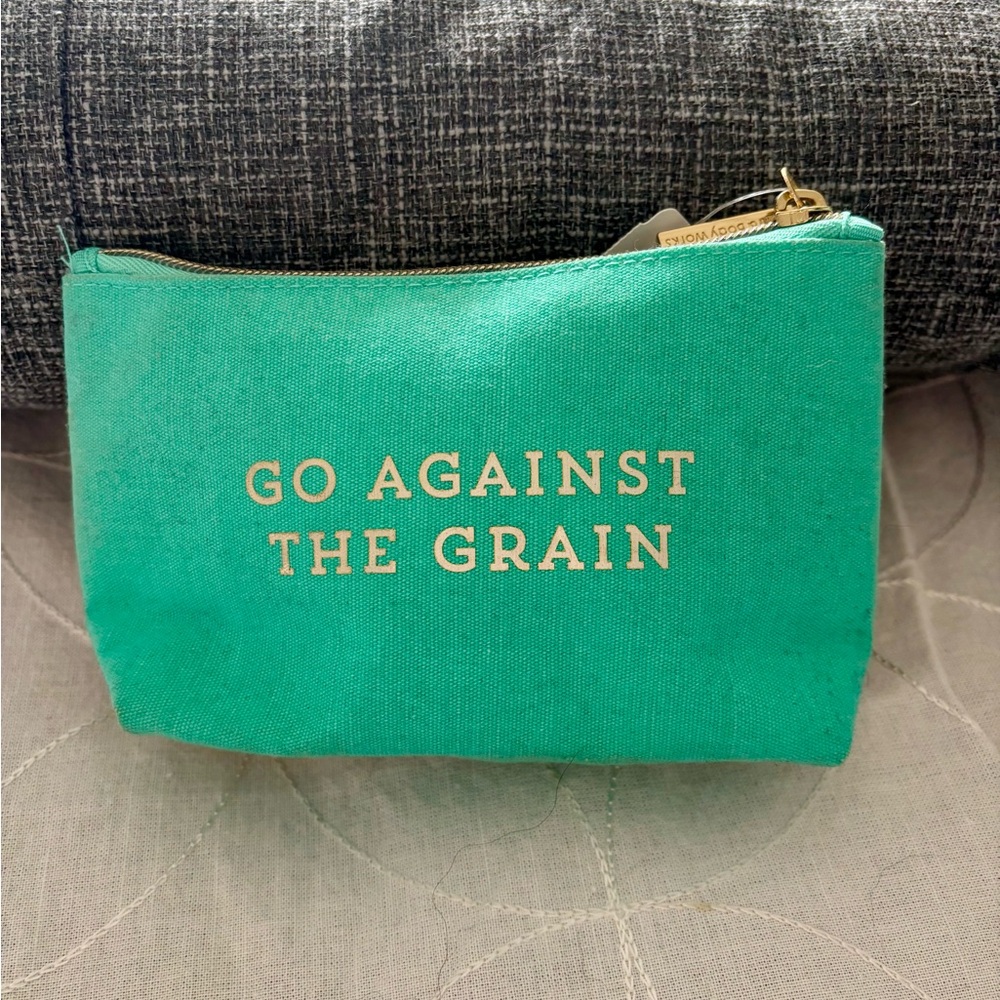 Bath & Body Works Pouch